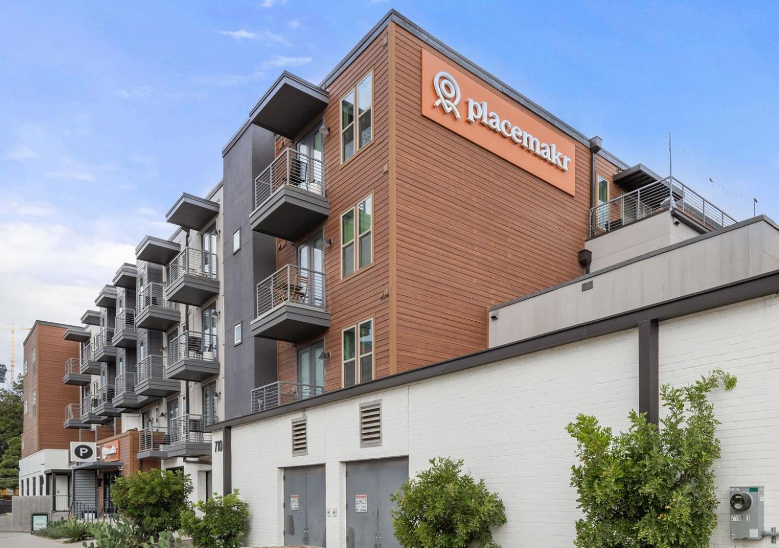 Placemakr Downtown Остин Екстериор снимка