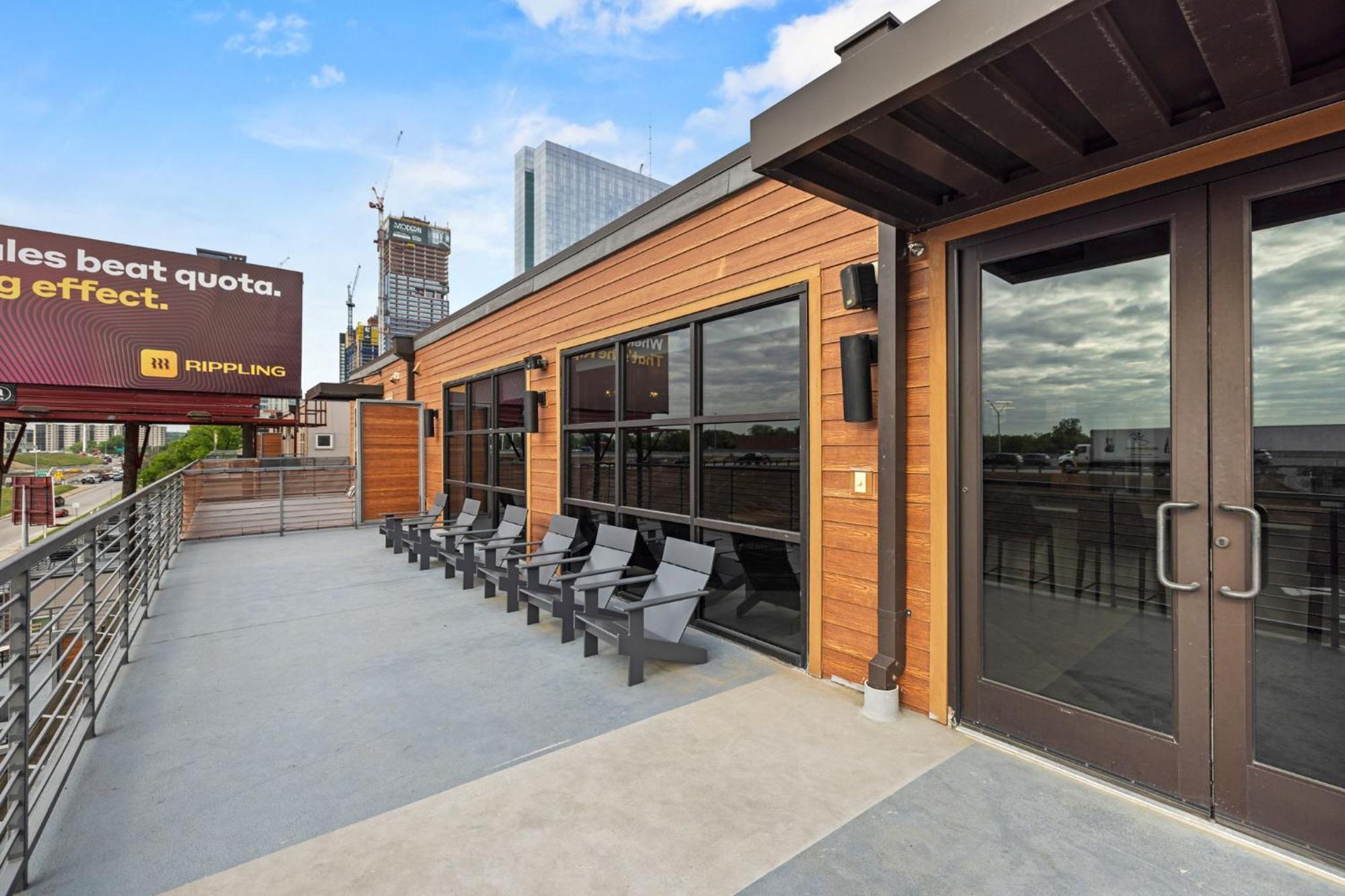 Placemakr Downtown Остин Екстериор снимка