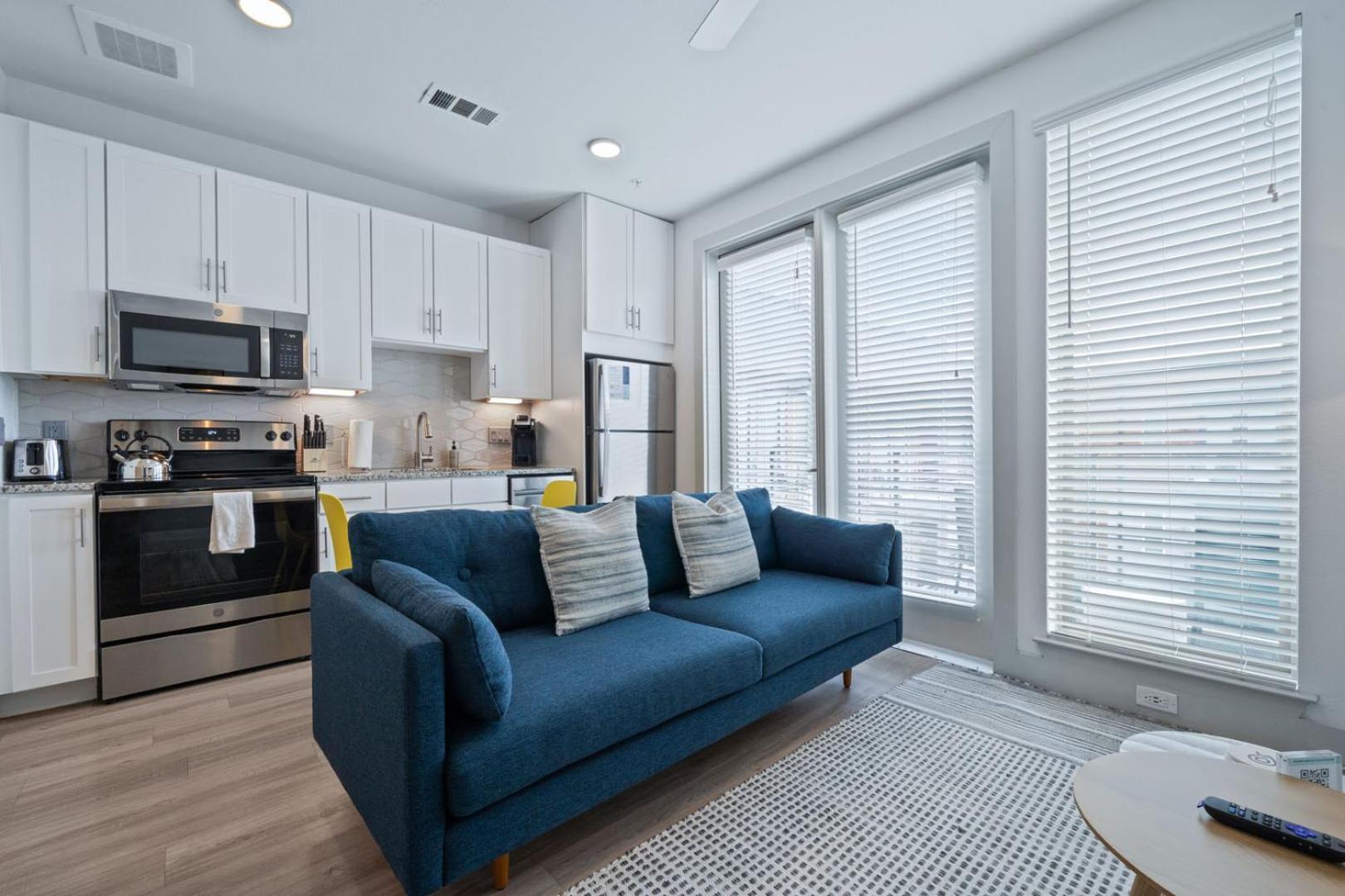 Placemakr Downtown Остин Екстериор снимка